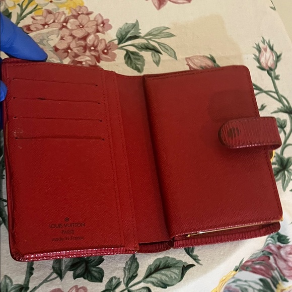 Louis Vuitton Red Textured Accessory - Picture 3 of 7